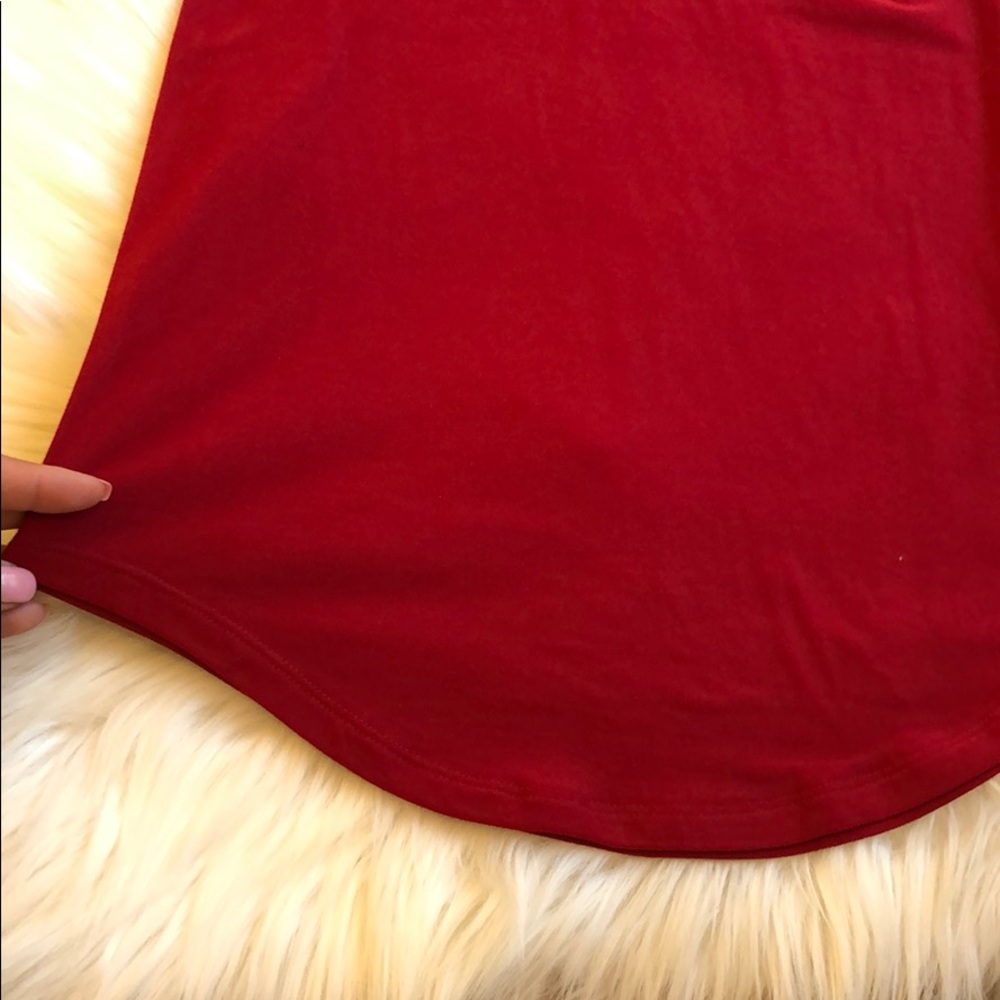 Red dress - Picture 4 of 6